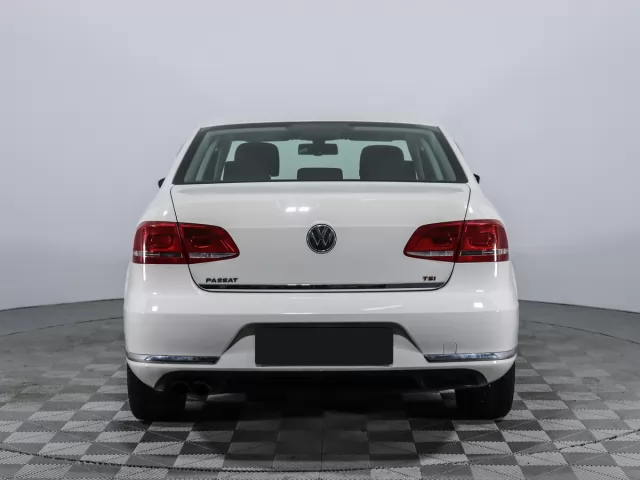Volkswagen Passat 2015