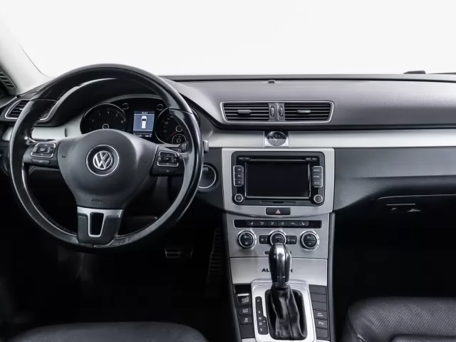 Volkswagen Passat 2014