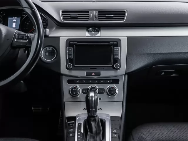 Volkswagen Passat 2014