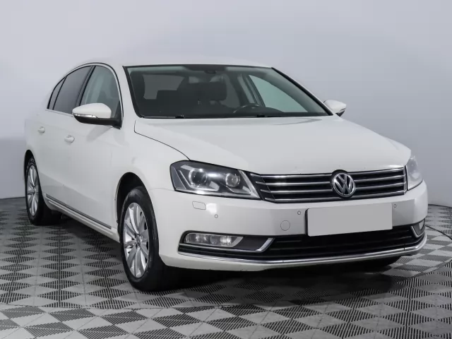 Volkswagen Passat 2011