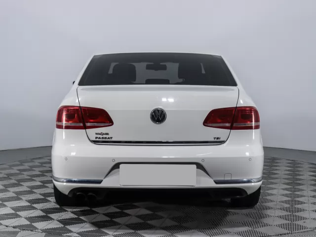 Volkswagen Passat 2011