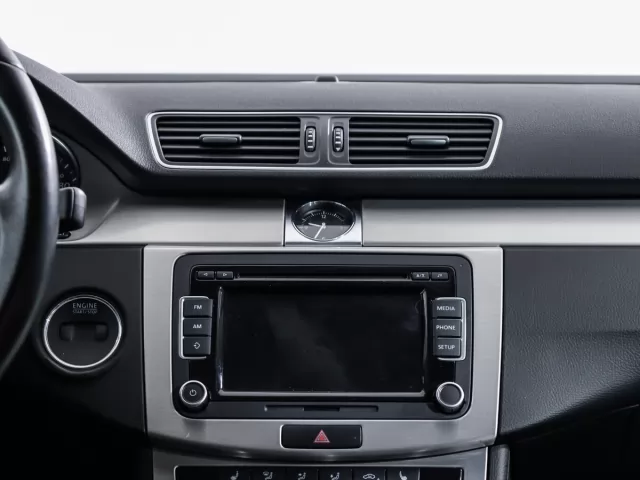 Volkswagen Passat 2012
