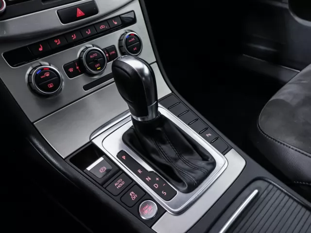 Volkswagen Passat 2012