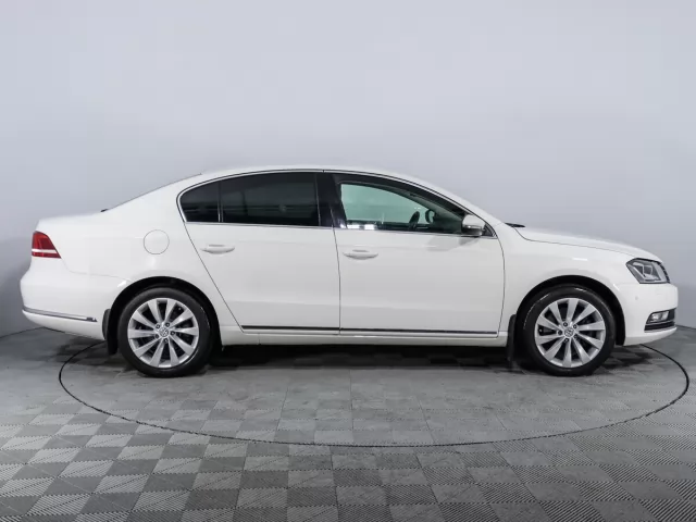 Volkswagen Passat 2012