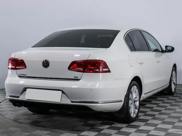 Volkswagen Passat 2012