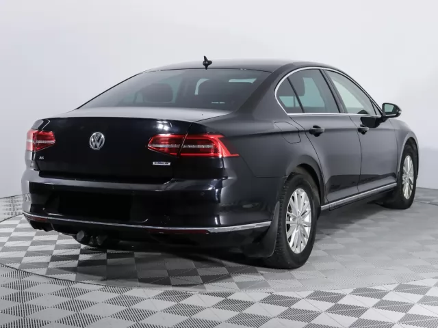 Volkswagen Passat 2015