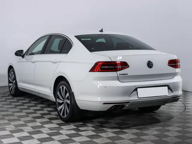 Volkswagen Passat 2020