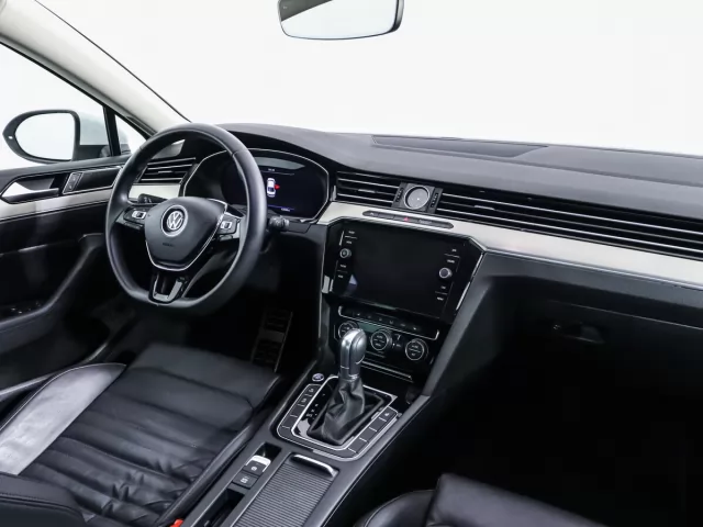 Volkswagen Passat 2020