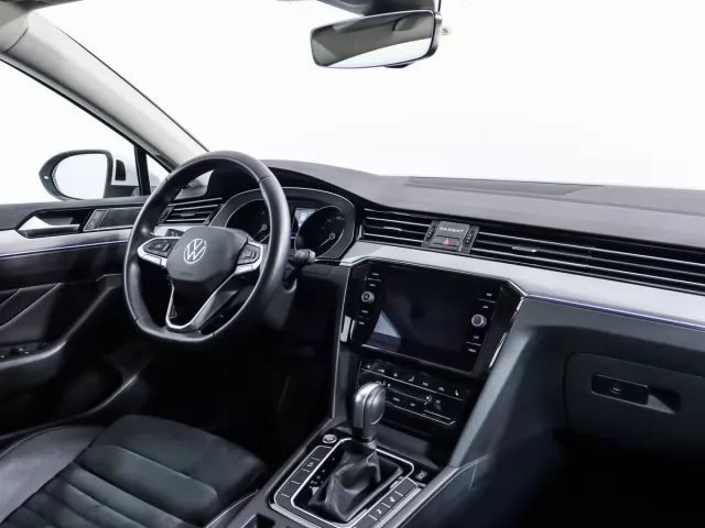 Volkswagen Passat 2020