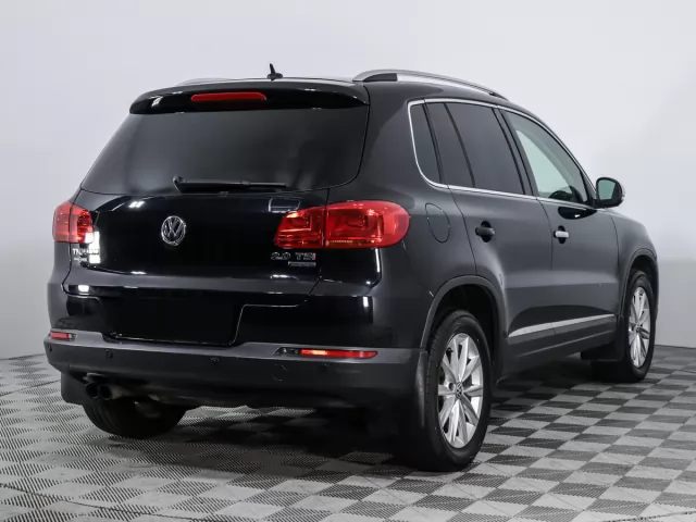 Volkswagen Tiguan 2014