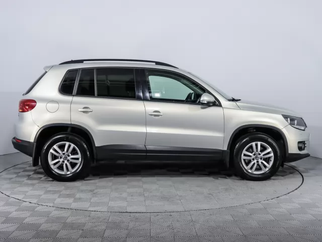 Volkswagen Tiguan 2016