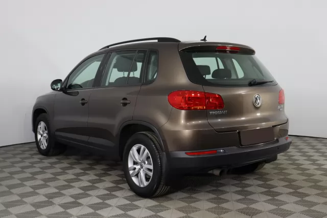 Volkswagen Tiguan 2015