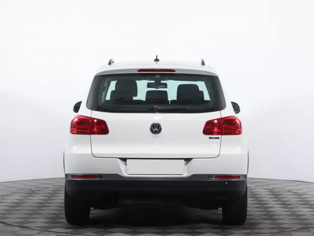 Volkswagen Tiguan 2015