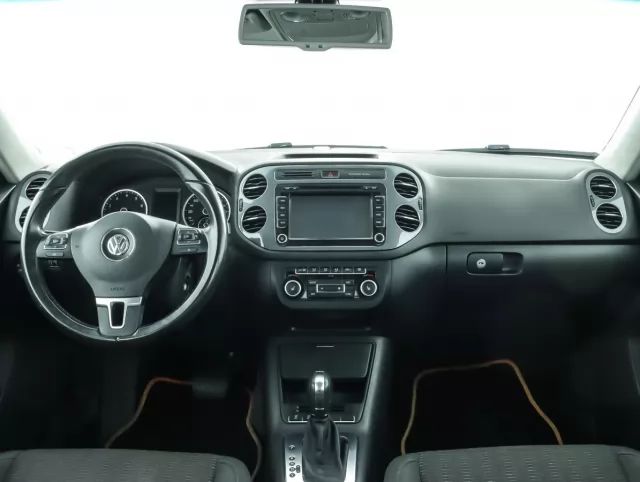 Volkswagen Tiguan 2015