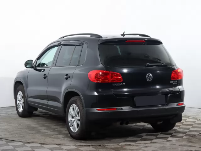 Volkswagen Tiguan 2011