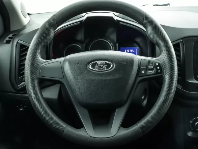 LADA XRAY 2015