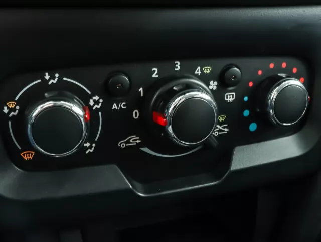 LADA XRAY 2015