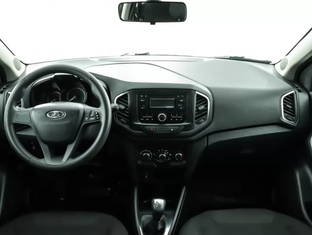 LADA XRAY 2015