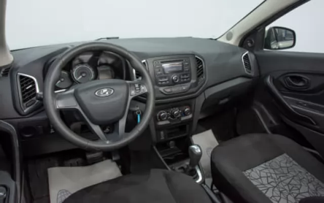 LADA XRAY 2015