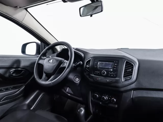 LADA XRAY 2018