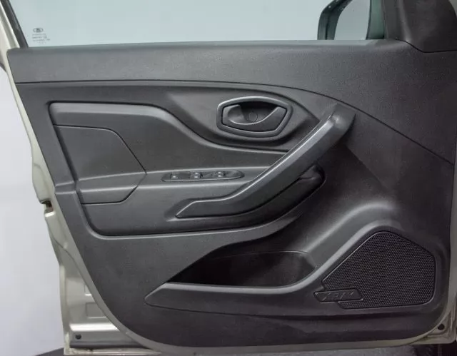 LADA XRAY 2018
