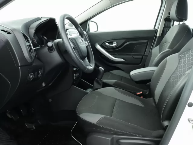 LADA XRAY 2020