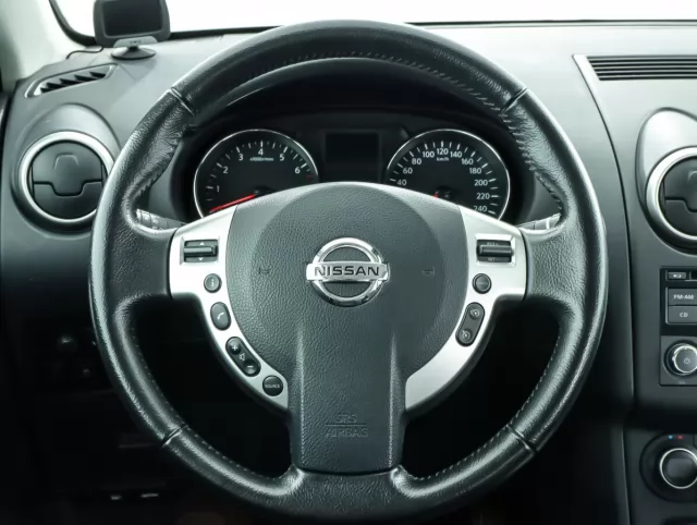 Nissan Qashqai 2012