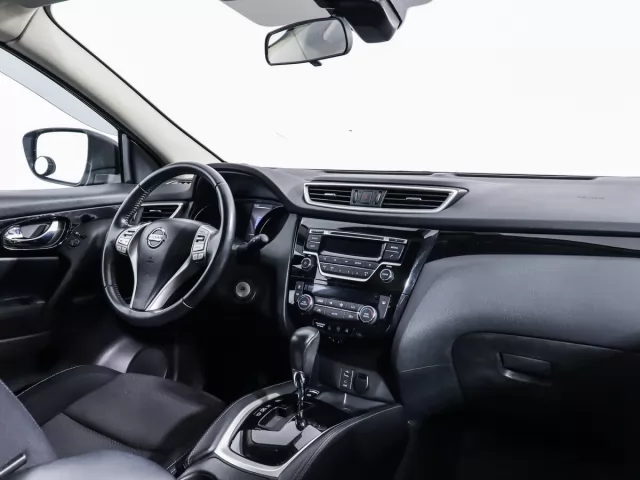 Nissan Qashqai 2015
