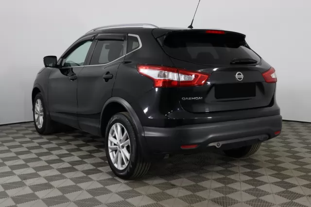 Nissan Qashqai 2015