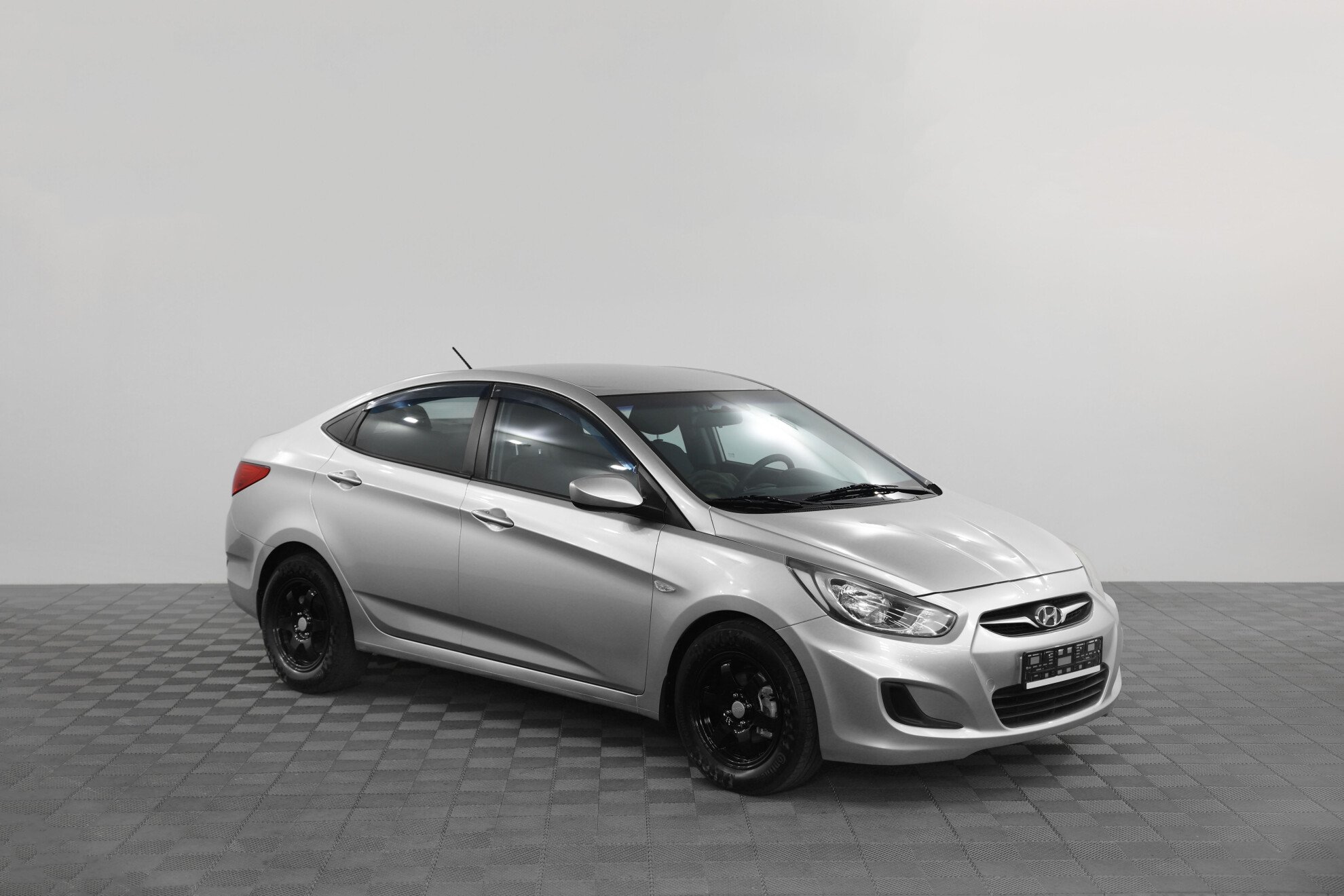 Hyundai Solaris 2014