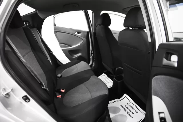 Hyundai Solaris 2014