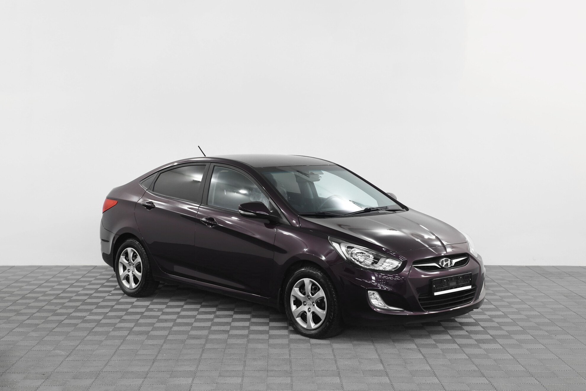 Hyundai Solaris 2014