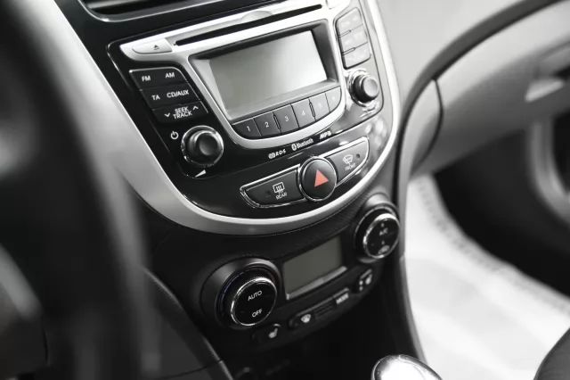 Hyundai Solaris 2014