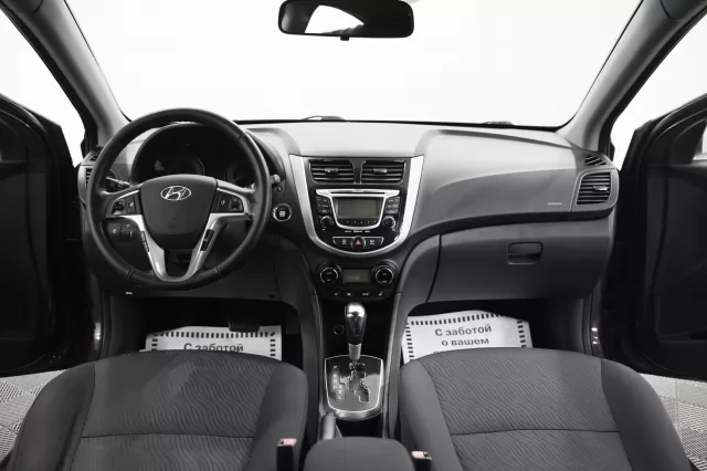 Hyundai Solaris 2014