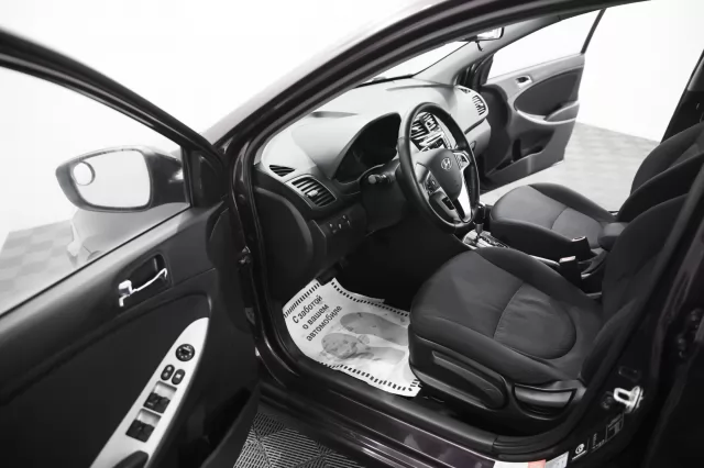 Hyundai Solaris 2014