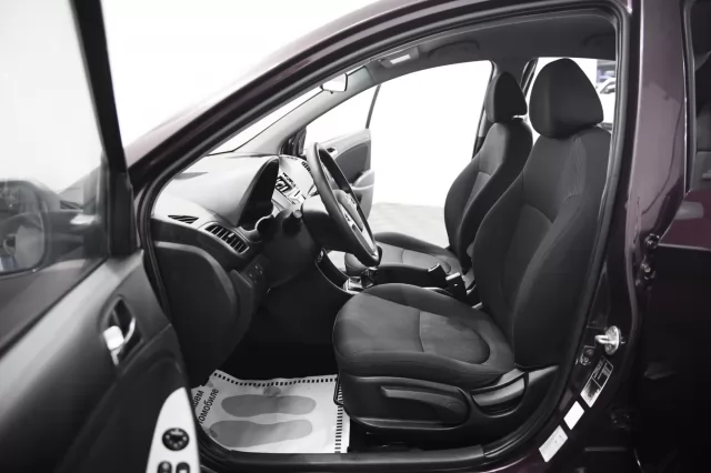 Hyundai Solaris 2014
