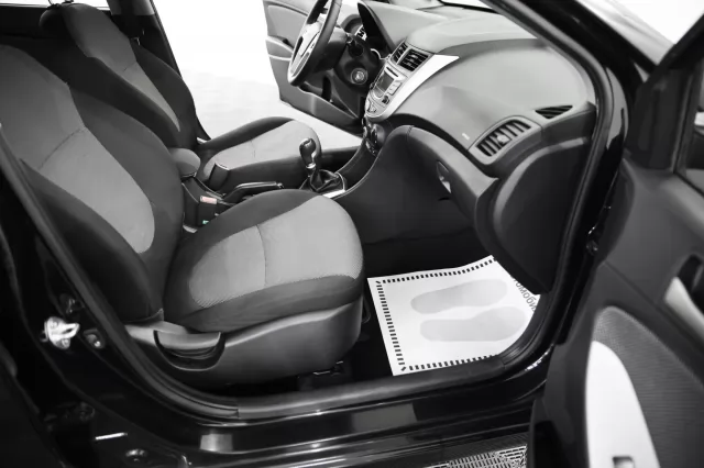 Hyundai Solaris 2014