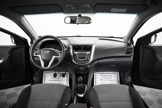 Hyundai Solaris 2014