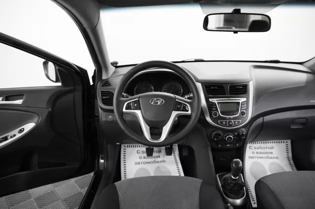 Hyundai Solaris 2014