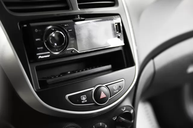 Hyundai Solaris 2014