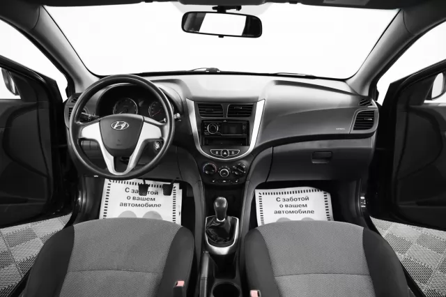 Hyundai Solaris 2014