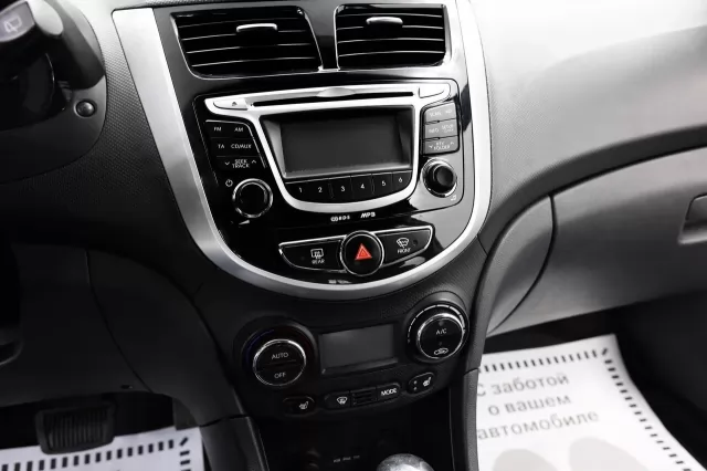Hyundai Solaris 2010