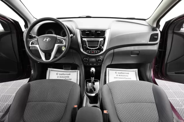 Hyundai Solaris 2010