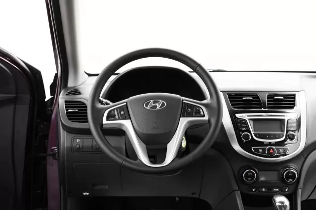 Hyundai Solaris 2010