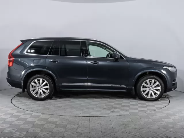 Volvo XC90 2020