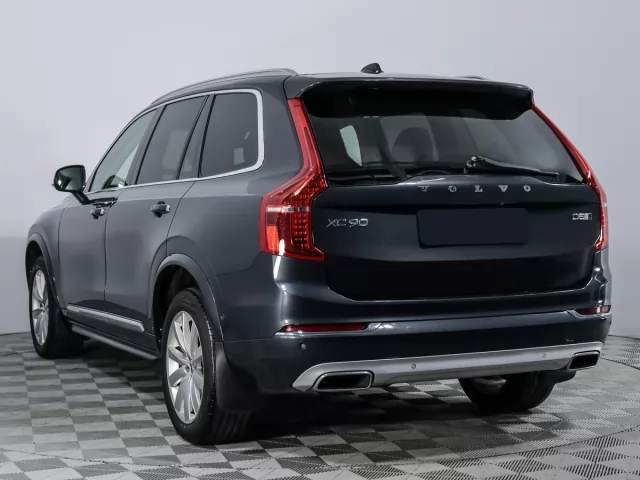 Volvo XC90 2020