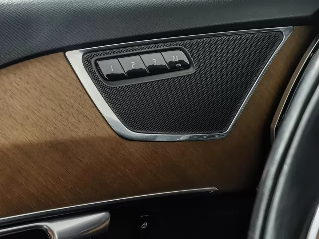 Volvo XC90 2019