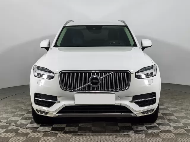 Volvo XC90 2019