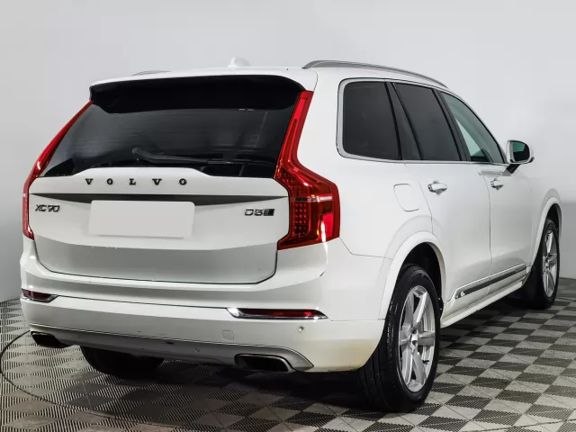 Volvo XC90 2019