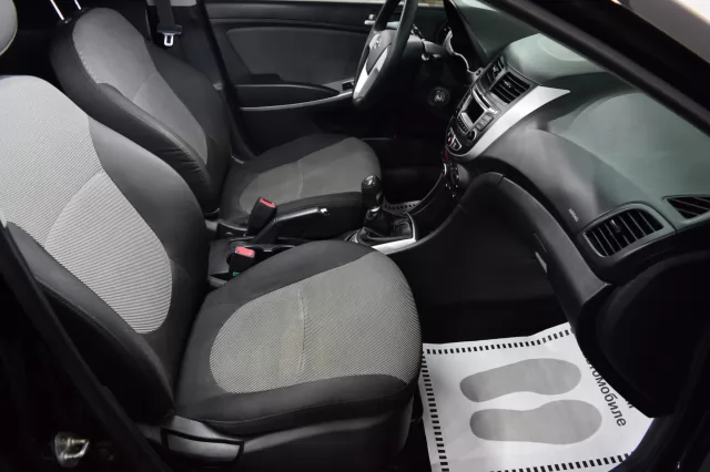 Hyundai Solaris 2014